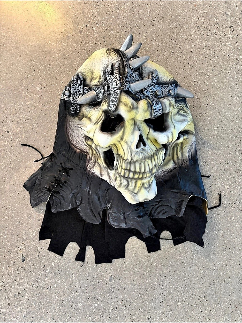 Viking Punisher Skull Mask Halloween Costume Boys 12-14 Large